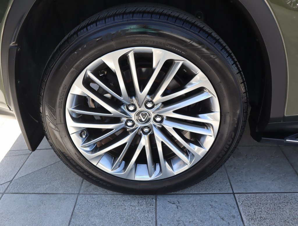 Thumbnail: 2022 Lexus RX - 10