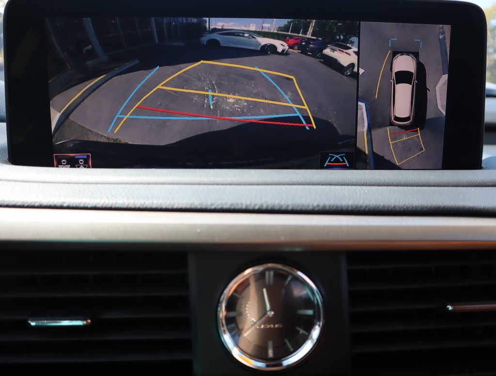 Thumbnail: 2022 Lexus RX - 16