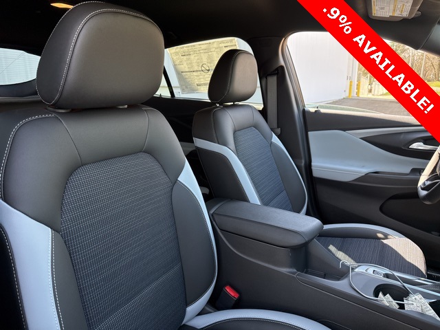 New 2025 Buick Envista For Sale in Jackson, MI