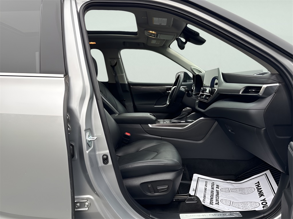 2023 Toyota Highlander Hybrid