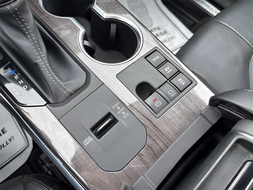 2023 Toyota Highlander Hybrid