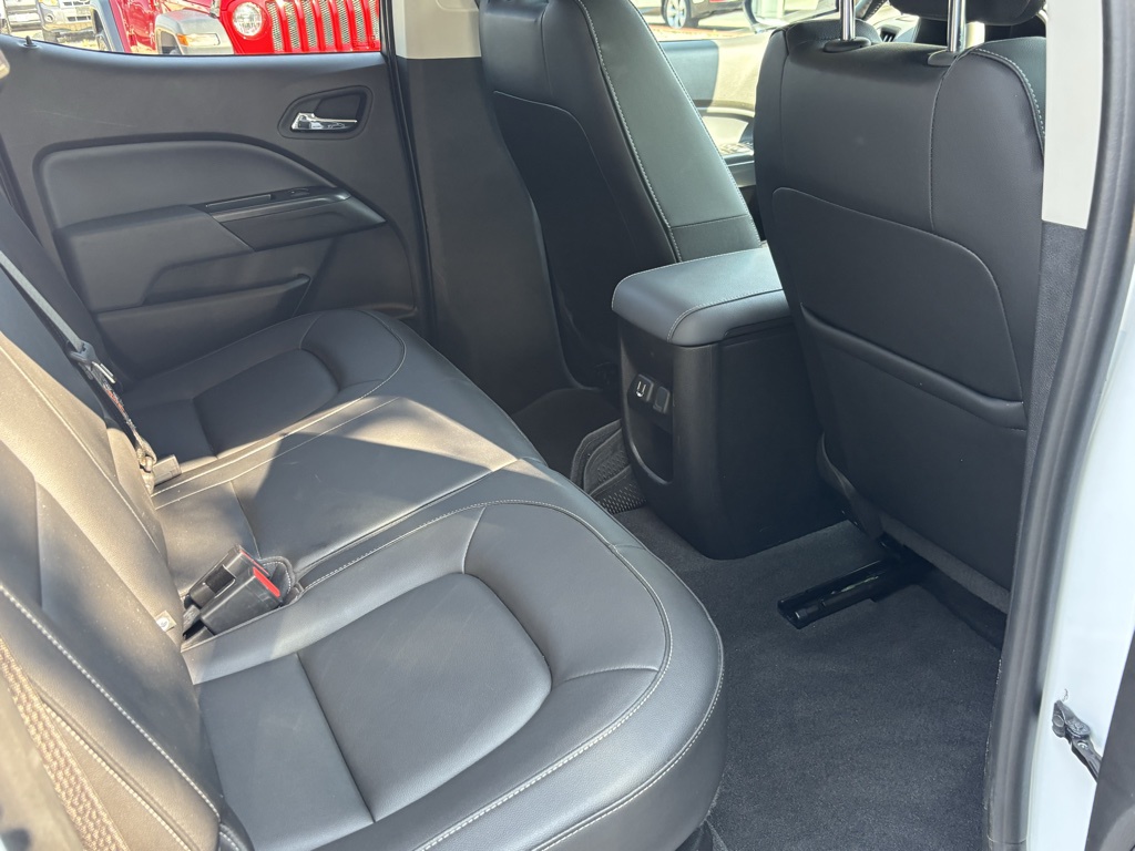 Used Car 2021 Chevrolet Colorado  Crew Pickup Z71 Four Wheel Drive For Sale Under $35,000 In Austin, Texas