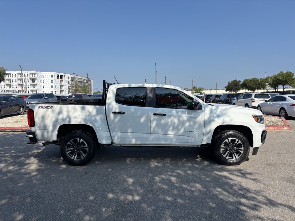 Used Car 2021 Chevrolet Colorado  Crew Pickup Z71 Four Wheel Drive For Sale Under $35,000 In Austin, Texas