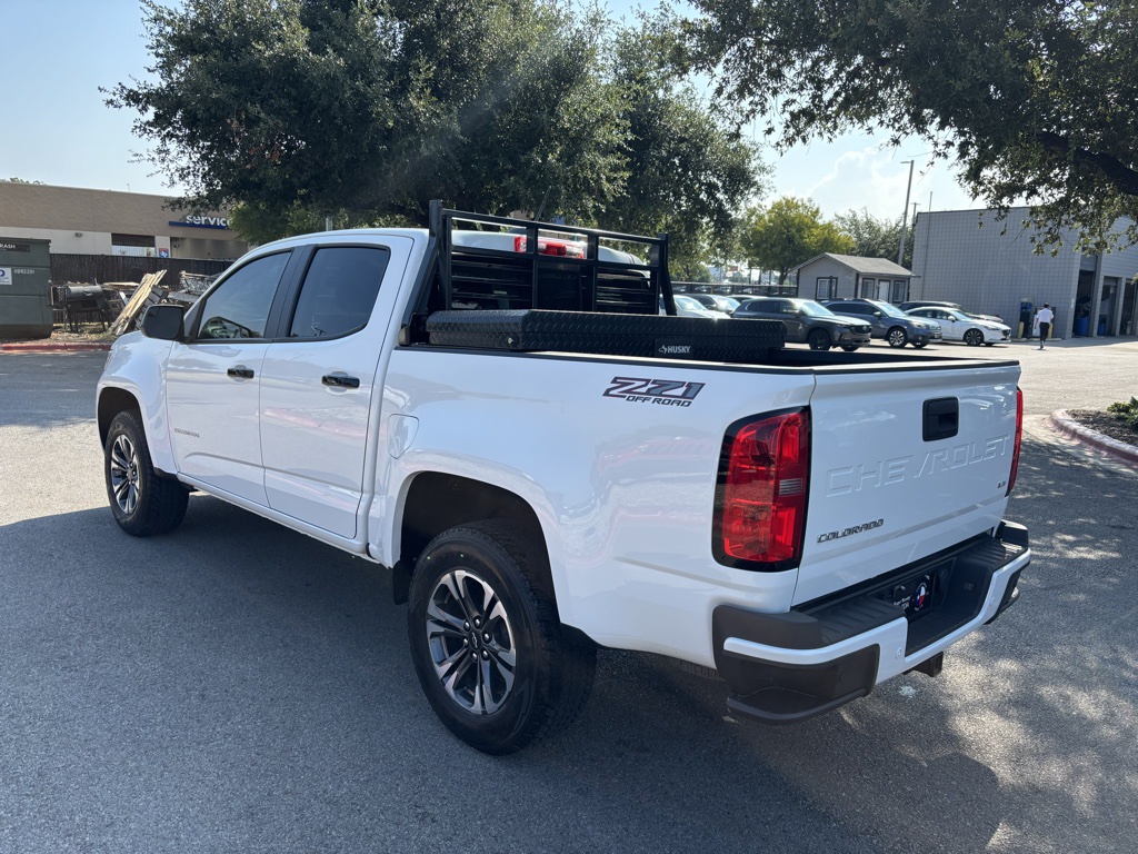 Used Car 2021 Chevrolet Colorado  Crew Pickup Z71 Four Wheel Drive For Sale Under $35,000 In Austin, Texas