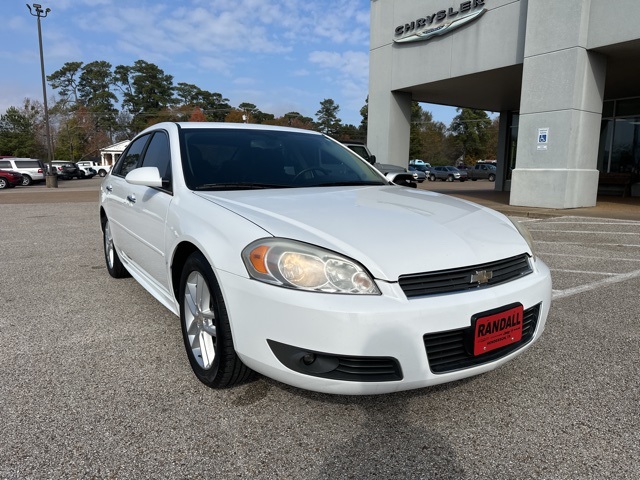 2010 Chevrolet Impala LTZ FWD
