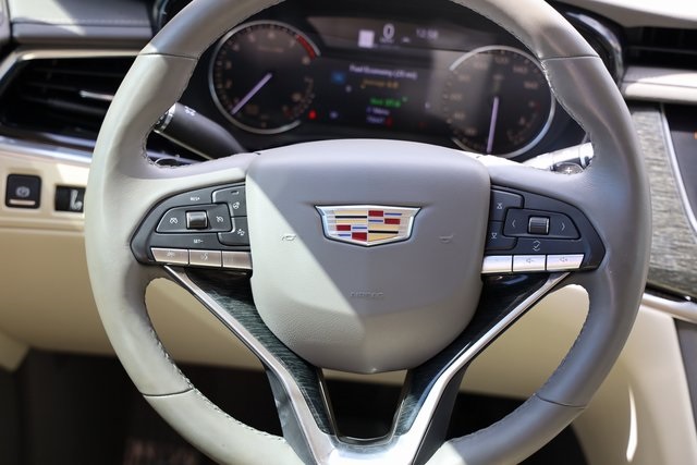 2020 Cadillac XT6 Premium Luxury White at Tom Peacock Cadillac
