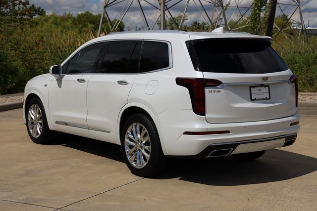 2020 Cadillac XT6 Premium Luxury White at Tom Peacock Cadillac