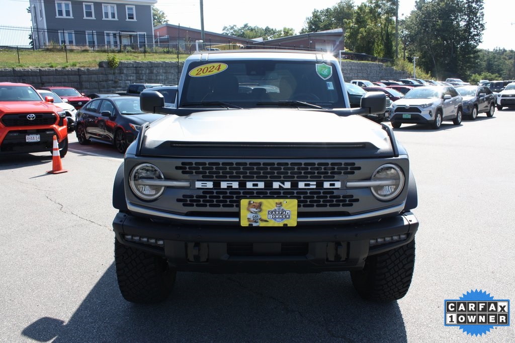 2024 Ford Bronco Badlands photo 3