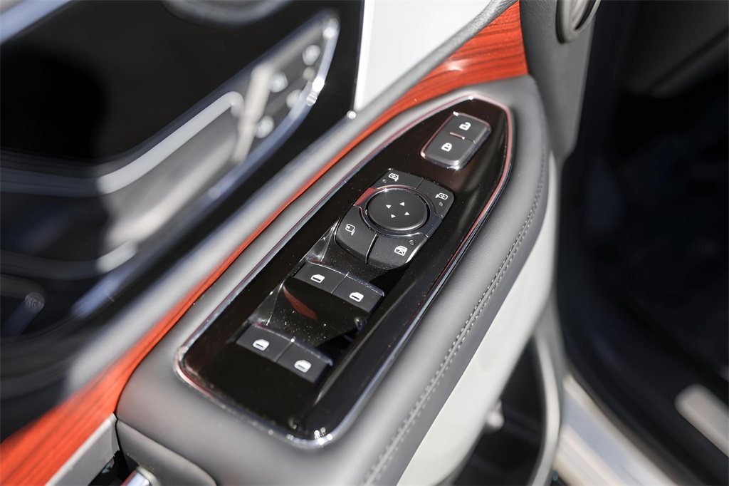 Used Car 2024 Lincoln Navigator L  Reserve For Sale Under $80,000 In Austin, Texas