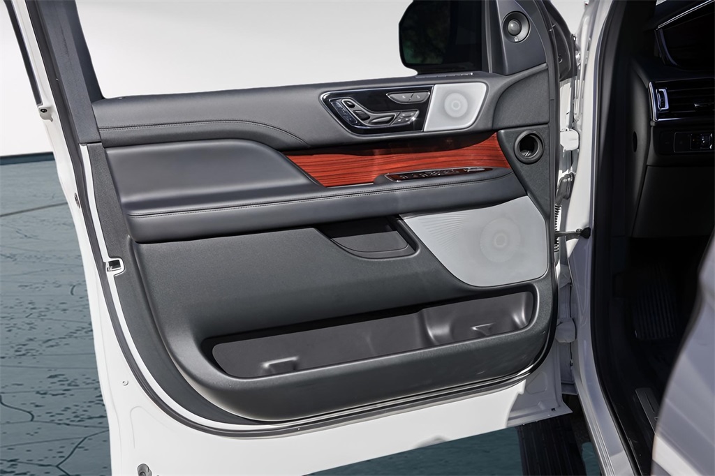 Used Car 2024 Lincoln Navigator L  Reserve For Sale Under $80,000 In Austin, Texas