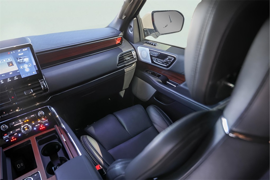 Used Car 2024 Lincoln Navigator L  Reserve For Sale Under $80,000 In Austin, Texas