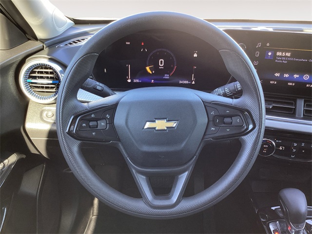 Used Car 2025 Chevrolet Trax  Lt For Sale Under $20,000 In San Antonio, Texas