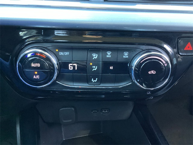 Used Car 2025 Chevrolet Trax  Lt For Sale Under $20,000 In San Antonio, Texas