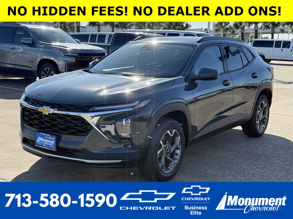 2025 Chevrolet Trax LT Gray at Bayway Cadillac of The Woodlands