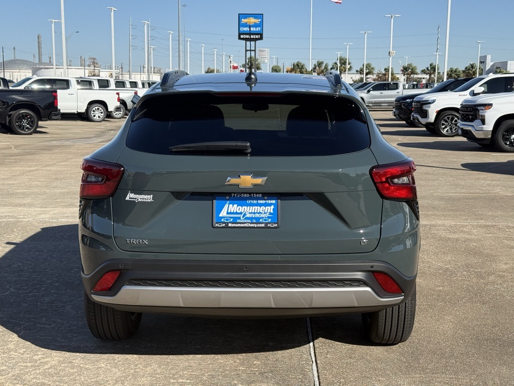 2025 Chevrolet Trax LT Gray at Bayway Cadillac of The Woodlands