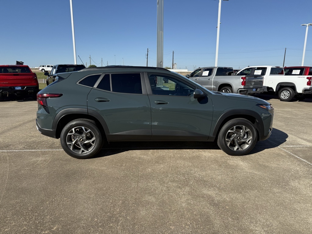 2025 Chevrolet Trax LT Gray at Bayway Cadillac of The Woodlands