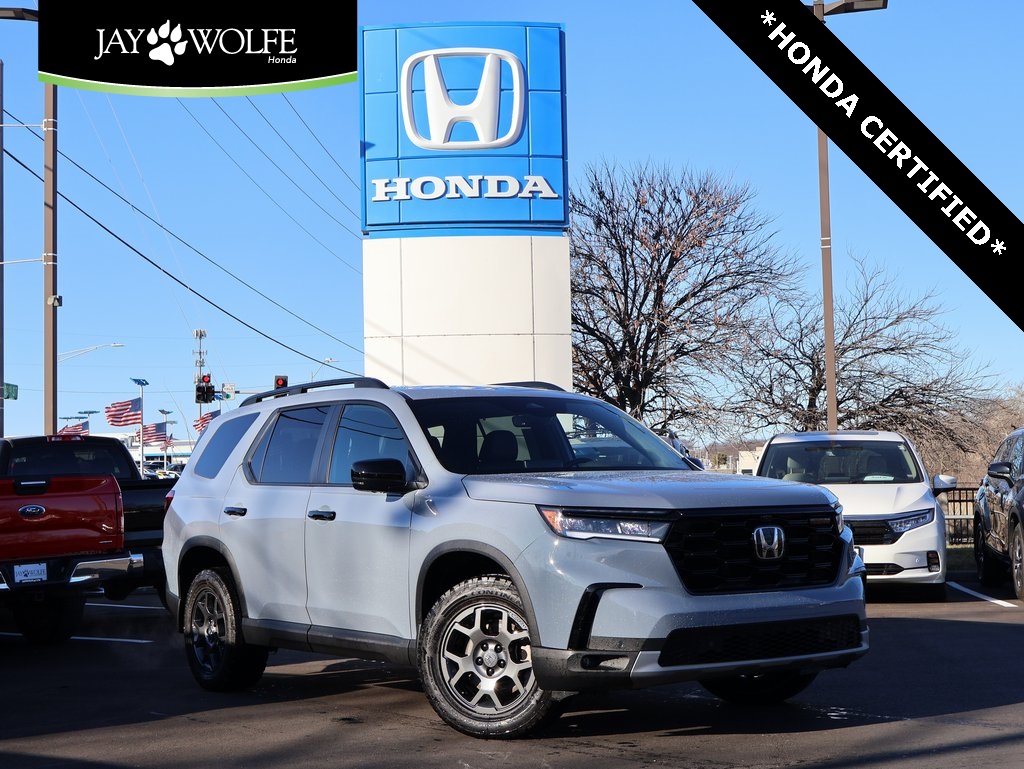 2025 Honda Pilot TrailSport AWD