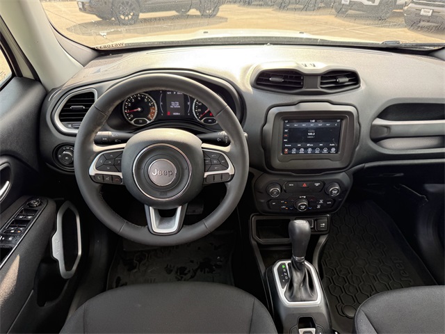 2019 Jeep Renegade Latitude White at DeMontrond Auto Country