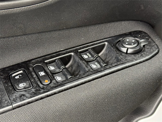 2019 Jeep Renegade Latitude White at DeMontrond Auto Country