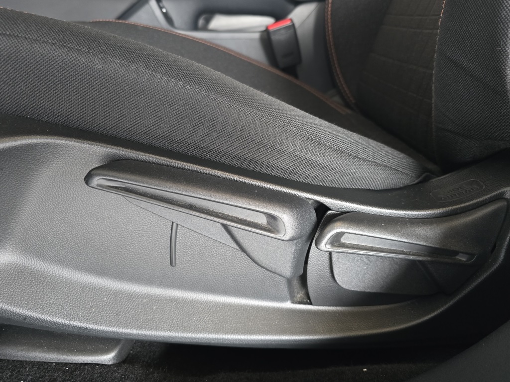 Thumbnail: 2024 Honda HR-V - 10