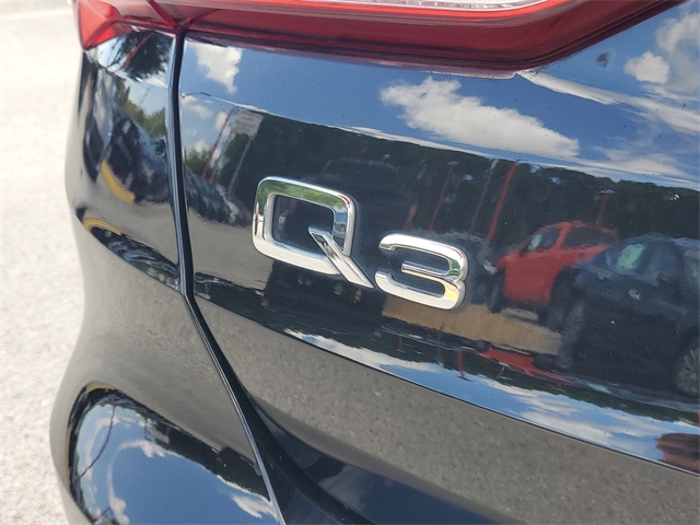 2022 Audi Q3 Premium Plus S line photo 9