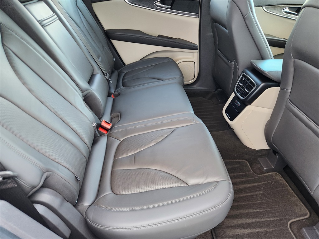 2019 Lincoln Nautilus Select White at Bayway Chrysler Dodge Jeep Ram