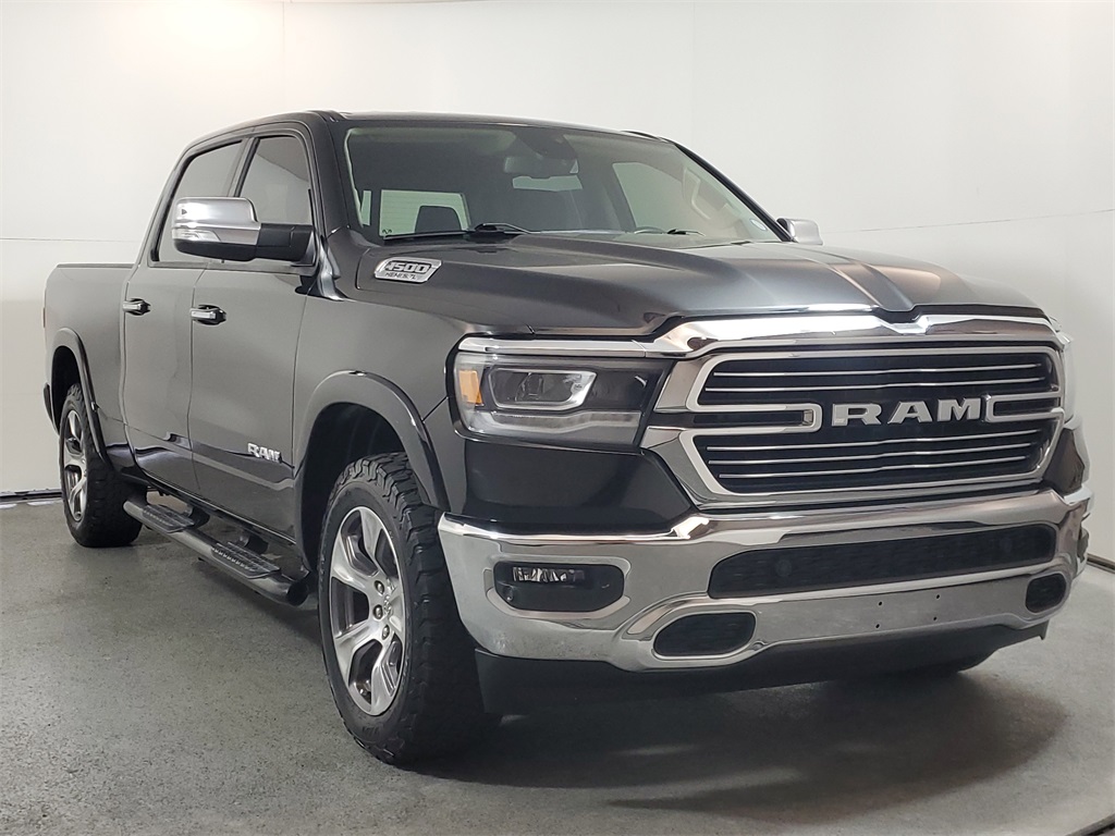 2020 RAM 1500 Laramie Crew Cab 4WD