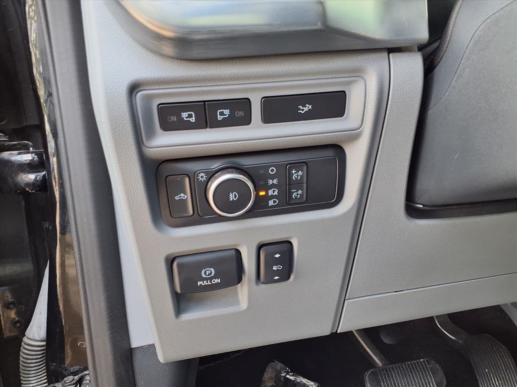 2022 Ford F-150 Lariat - 10