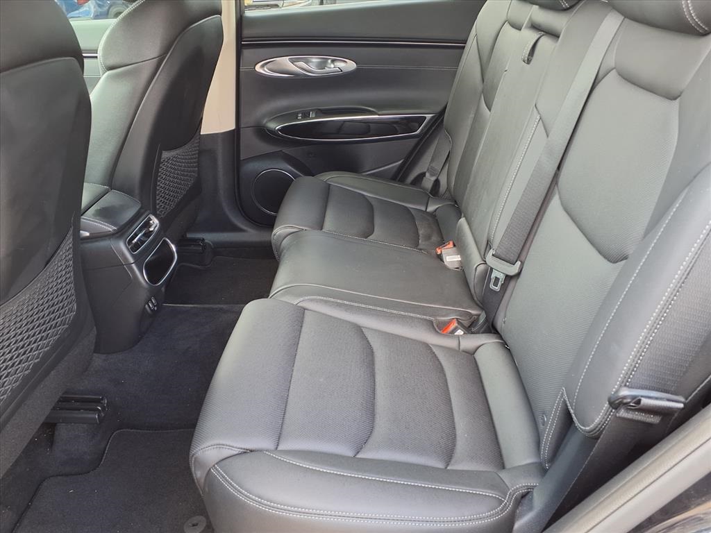 2023 Genesis GV70 2.5T - 7