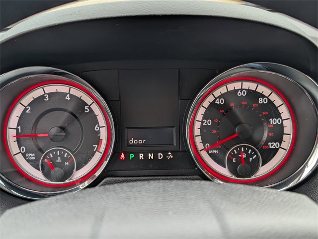 2020 Dodge Grand Caravan SE White at Community Kia