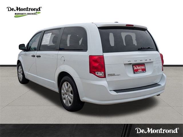 2020 Dodge Grand Caravan SE White at Community Kia