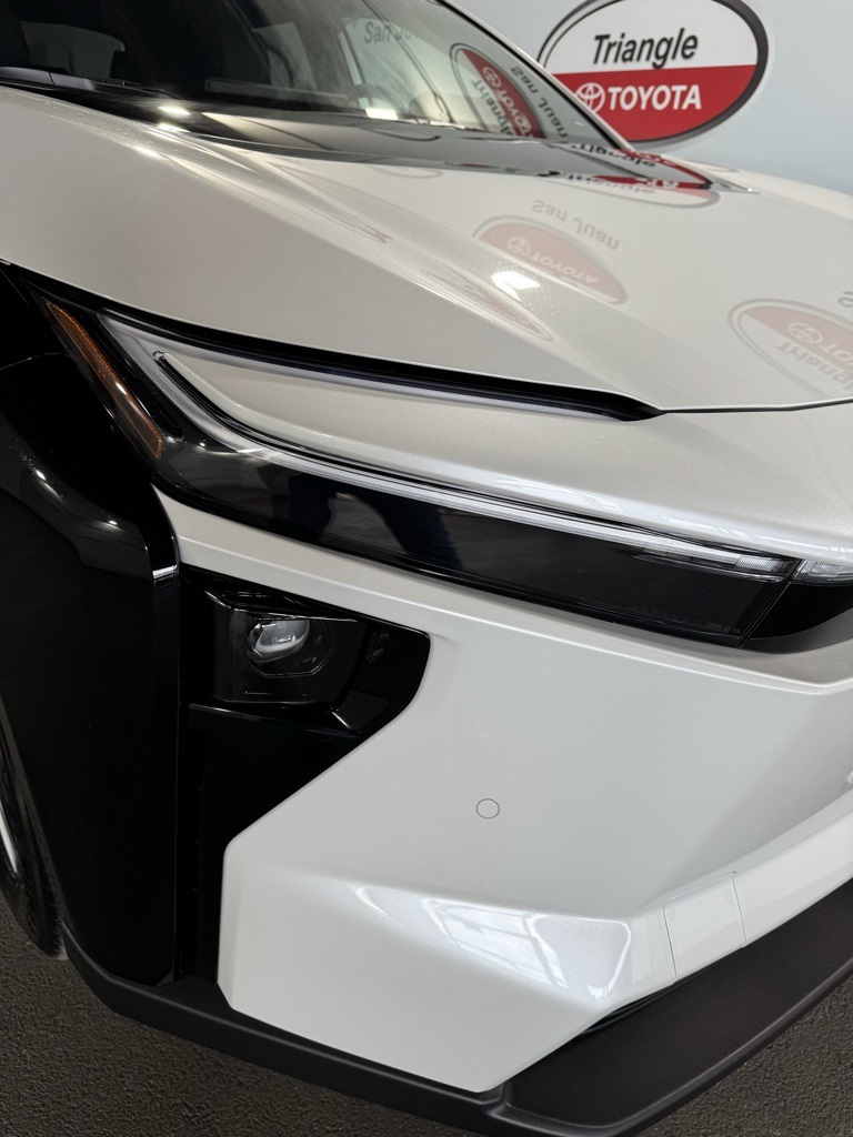 Thumbnail: 2026 Toyota bZ - 11