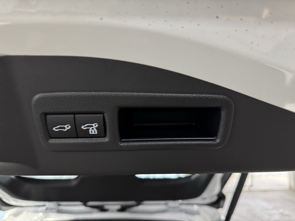 Thumbnail: 2026 Toyota bZ - 23