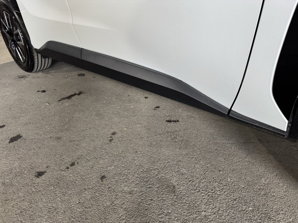 Thumbnail: 2026 Toyota bZ - 8