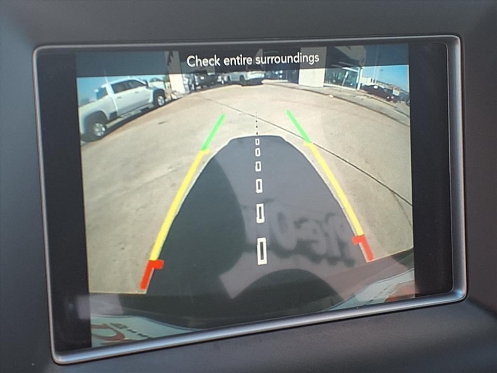 2020 Jeep Grand Cherokee Laredo E - 11