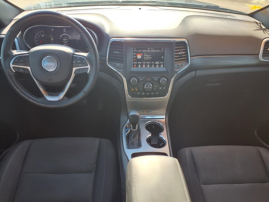 2020 Jeep Grand Cherokee Laredo E - 4