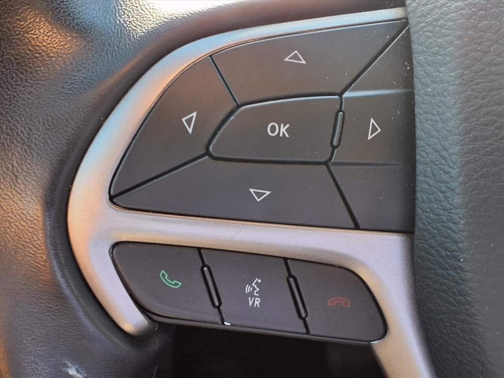 2020 Jeep Grand Cherokee Laredo E - 6