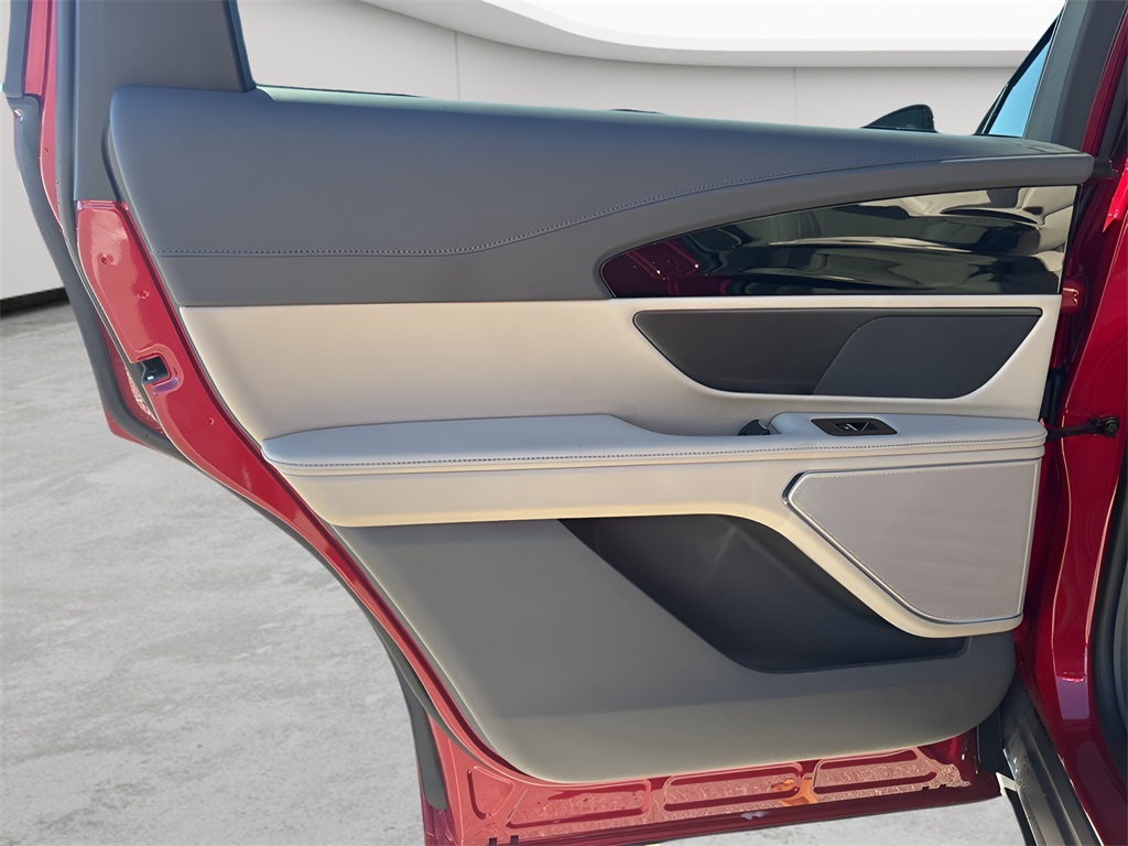 2024 Lincoln Nautilus