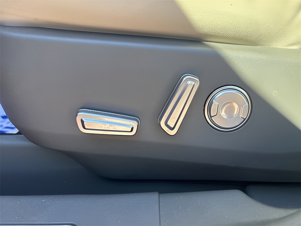 2024 Lincoln Nautilus