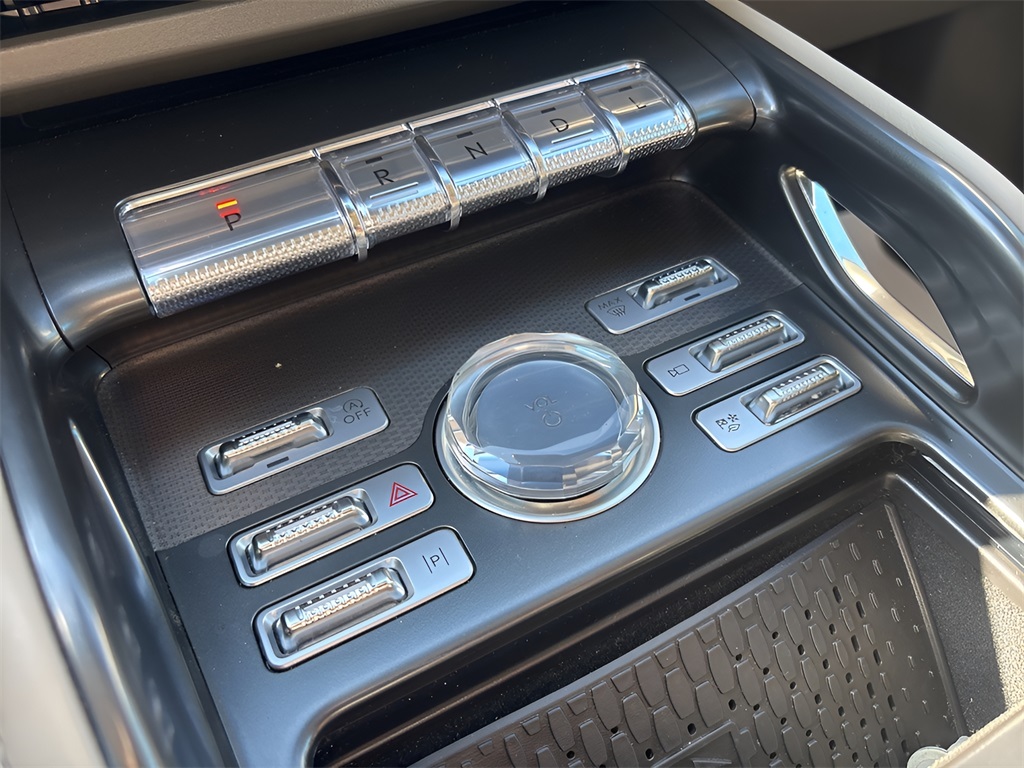 2024 Lincoln Nautilus