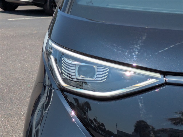 2025 Volkswagen ID. Buzz Pro S - 9