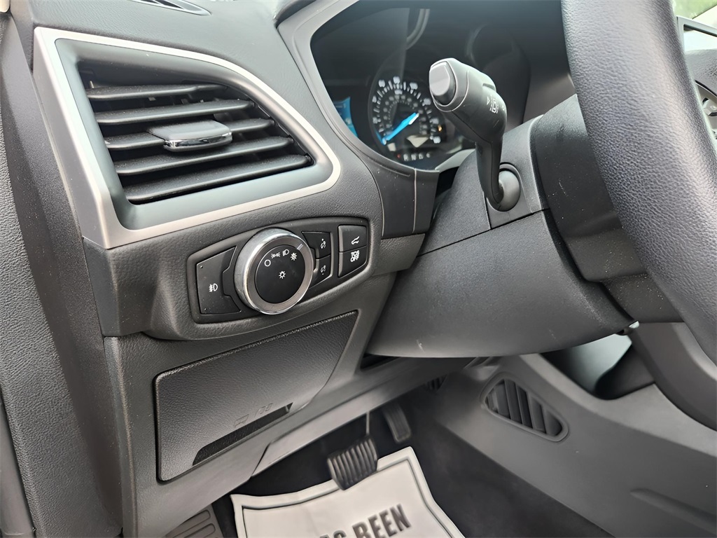 2023 Ford Edge