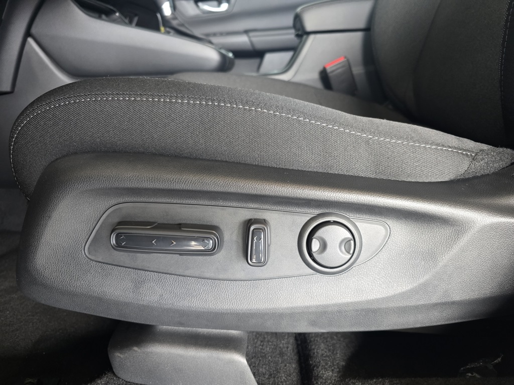 Thumbnail: 2026 Honda CR-V - 10