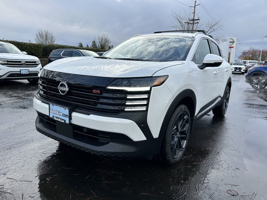 2025 Nissan Kicks SR photo 3