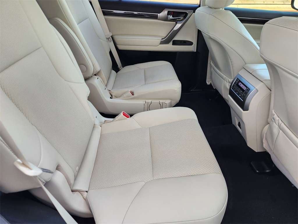 2020 Lexus GX 460  at Gullo Toyota