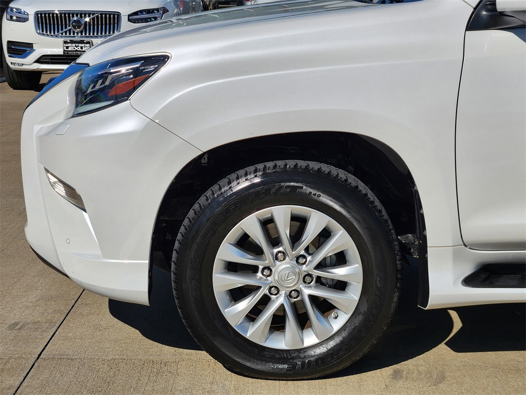 2020 Lexus GX 460  at Gullo Toyota