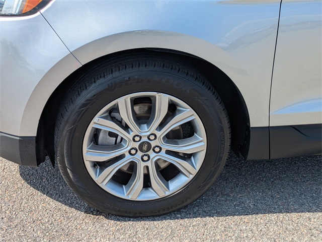 2024 Ford Edge Titanium - 9