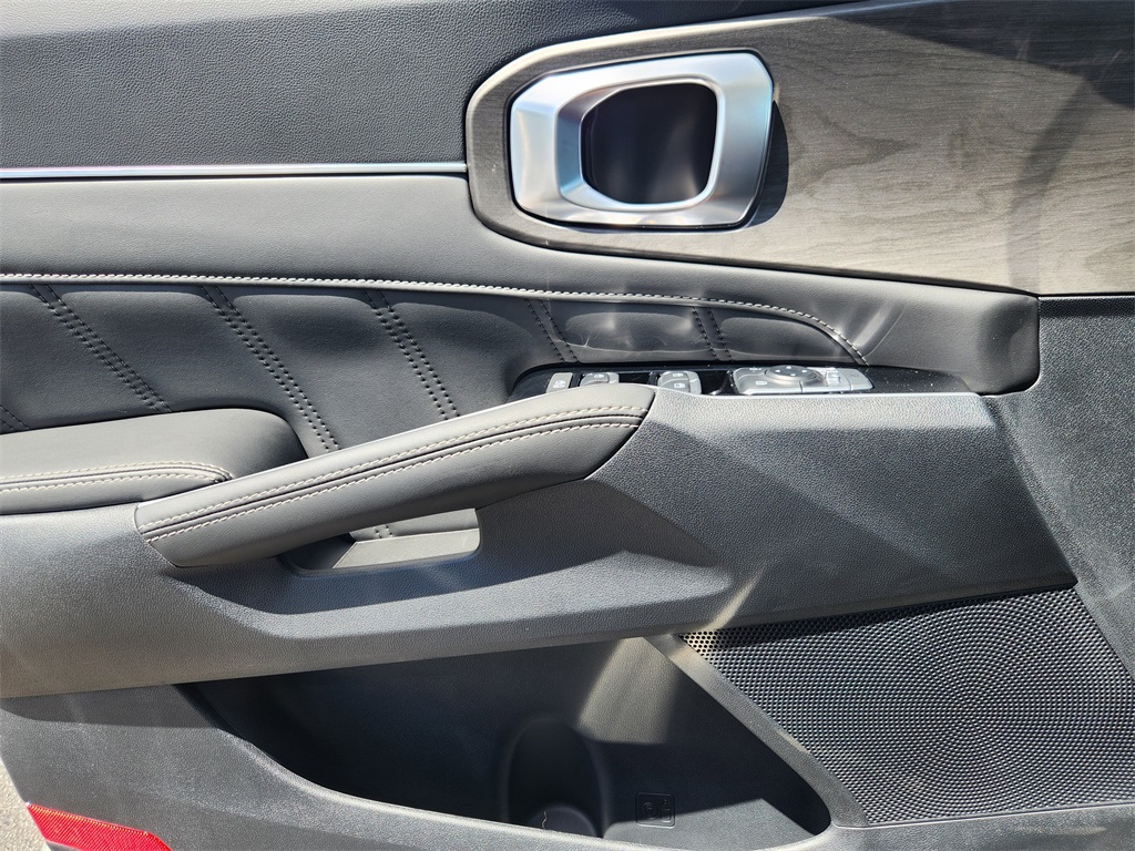 2025 Kia Sorento X-Line SX Green at Shottenkirk Kia Fort Bend