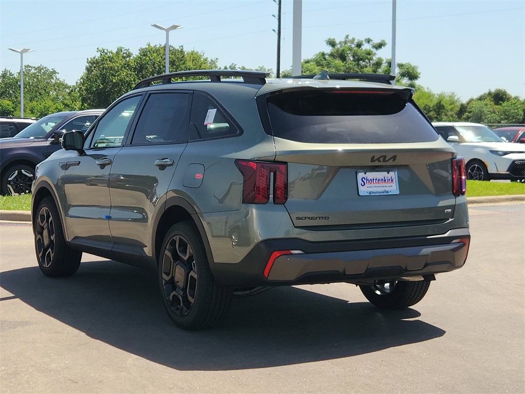 2025 Kia Sorento X-Line SX Green at Shottenkirk Kia Fort Bend