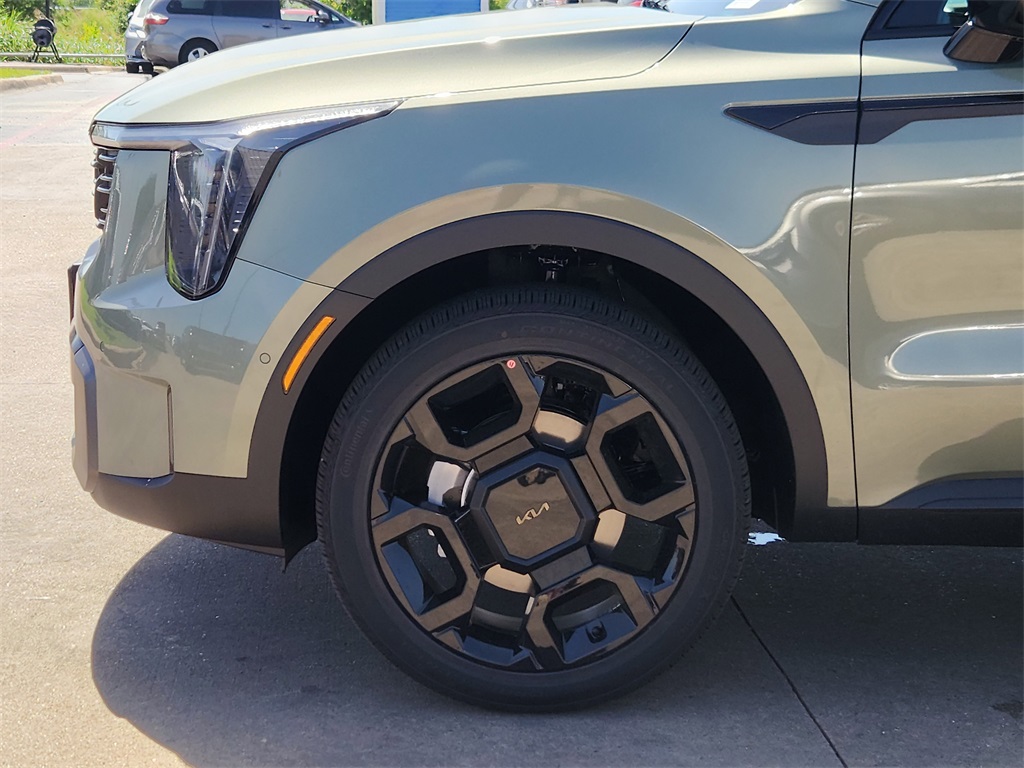 2025 Kia Sorento X-Line SX Green at Shottenkirk Kia Fort Bend